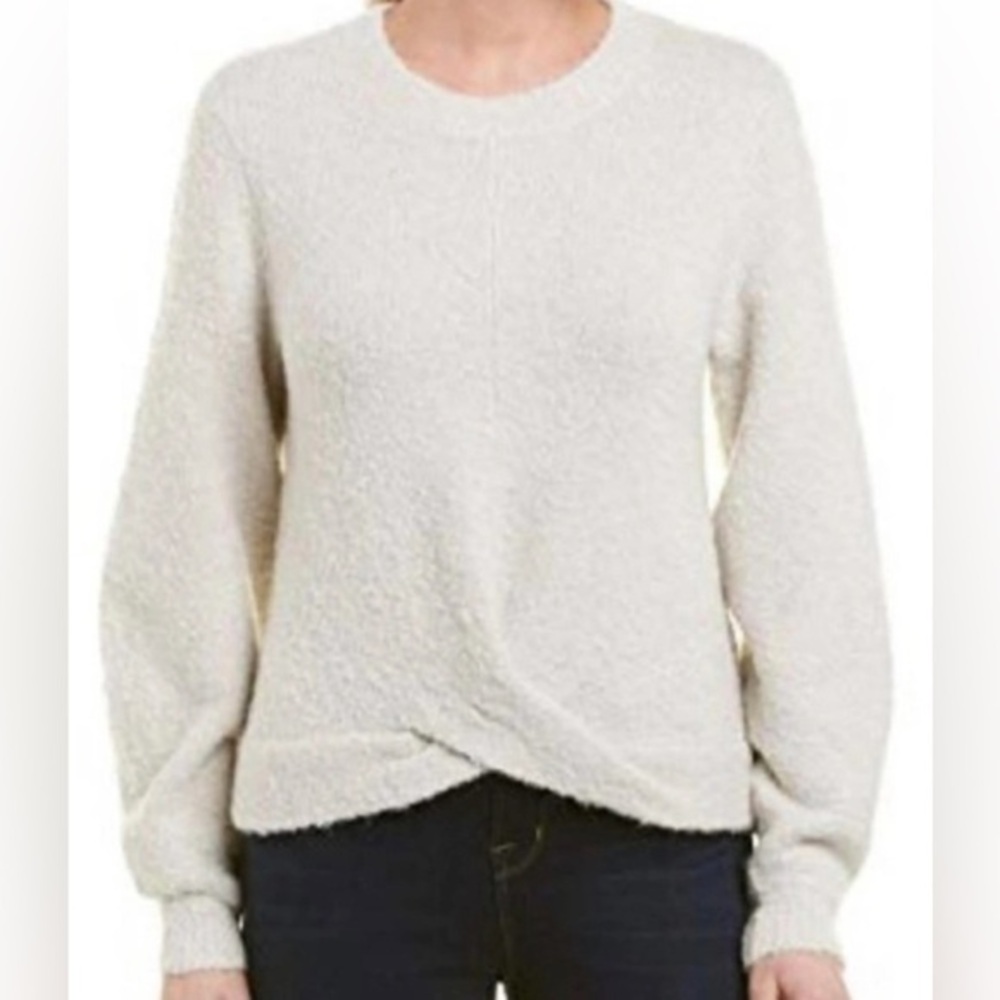 Cream crew neck Sweater size medium